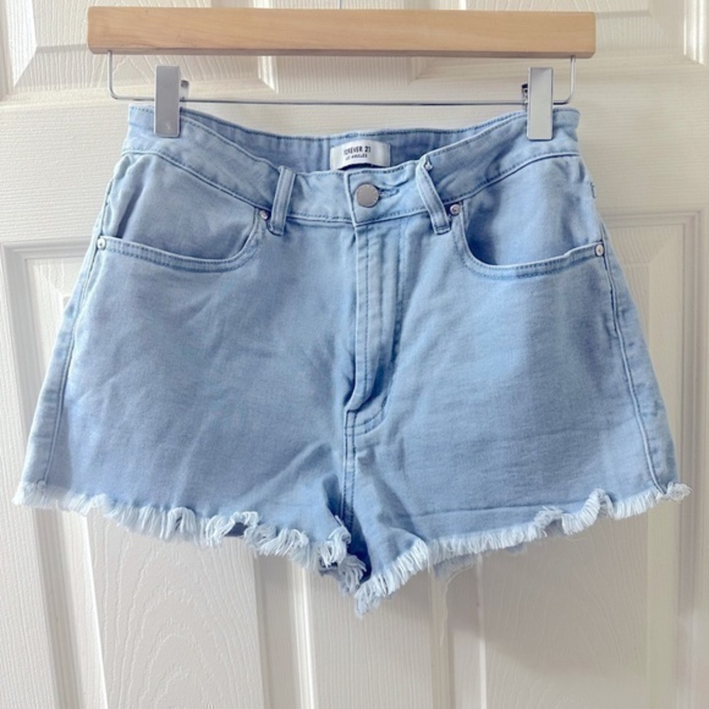 Forever 21 High Waisted Light Wash Denim Shorts Size 27